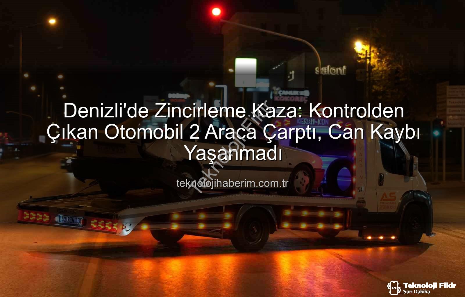 Denizli'de zincirleme kaza - Denizli'de Kontrolden Çıkan Otomobil Zincirleme Kazaya Yol Açtı: Maddi Hasar Var, Yaralı Yok